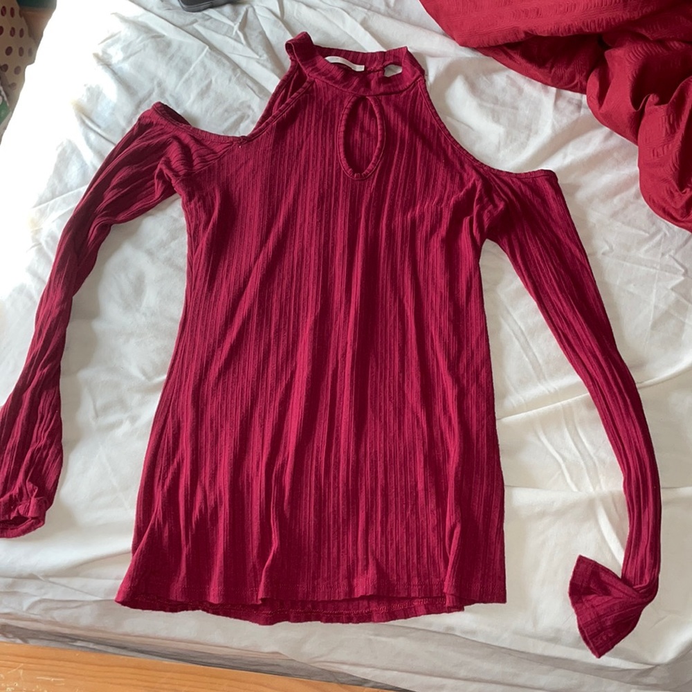 Long Sleeve Cut-Out Sexy Red Top